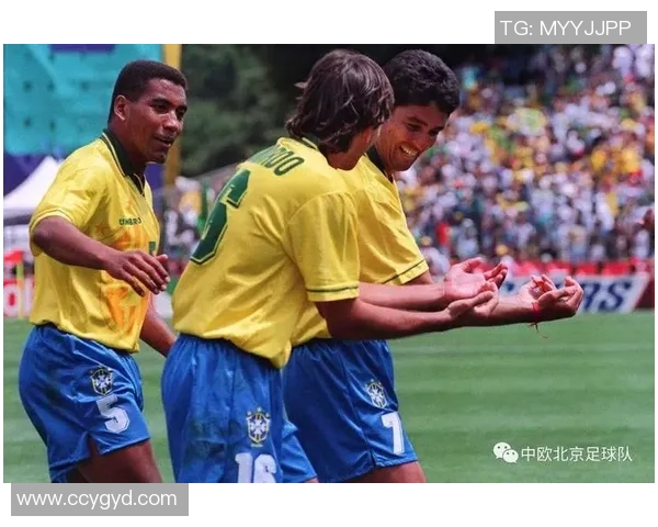 中国足球队世界级球星崛起之路:从草根到国际舞台的辉煌征程 中国足球队世界级球星崛起之路:从草根到国际舞台的辉煌征程