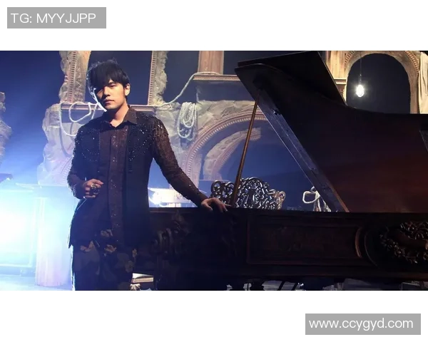 周杰伦携手足球巨星演绎激情广告 共谱音乐与运动的完美融合