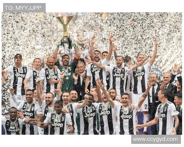 尤文图斯足球明星阵容解析及历史名将介绍